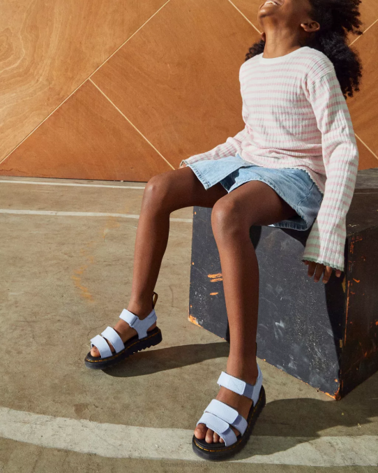 Dr. Martens apavi bērni zen zilā atēna junior klaire athena ādas siksnu sandales LHJP446