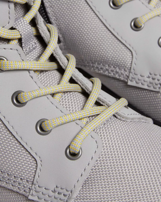 Dr. Martens apavi bērni vidēji pelēks, īpaši izturīgs un gumijots jauniešu ķemmes īpaši izturīgi ikdienas zābaki LHJP468