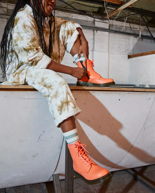 Dr. Martens apavi bērni koraļļu romārijs jauniešu 1460 romario ādas šņorzābaki LHJP469