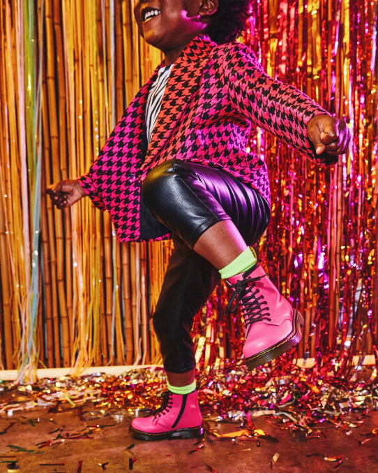 Dr. Martens apavi bērni rozā softy t toddler 1460 softy t ādas šņorzābaki LHJP423