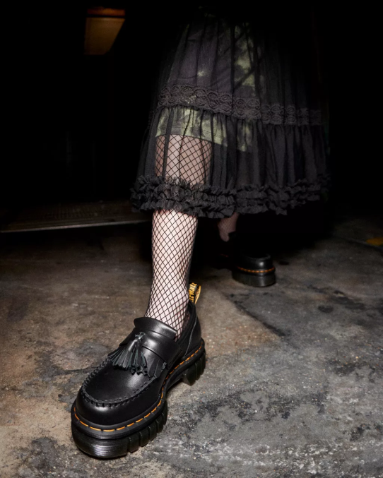 Dr. Martens apavi sievietes melns nappa lux audrick nappa lux platformas loafers LHJP369