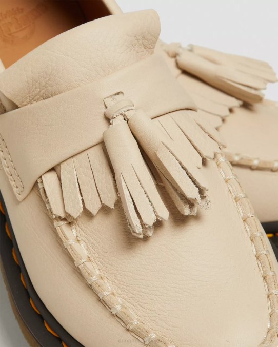 Dr. Martens apavi sievietes pergamenta smilškrāsas virdžīnija adrian virginia ādas pušķu loafers LHJP380