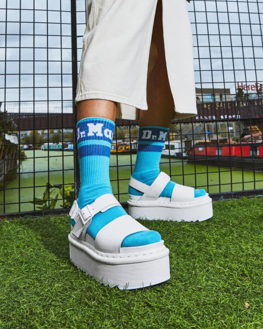 Dr. Martens apavi sievietes balts hidro voss mono ādas sandales ar platformas siksnu LHJP277