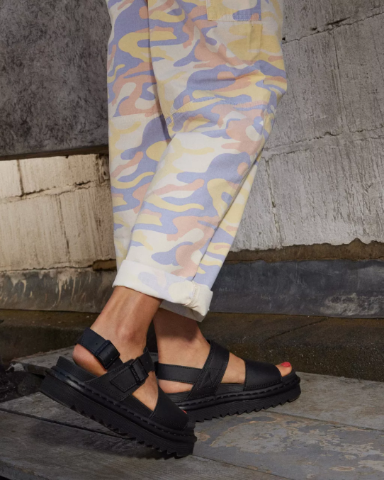 Dr. Martens apavi sievietes melns hidro voss ādas siksnu sandales LHJP245