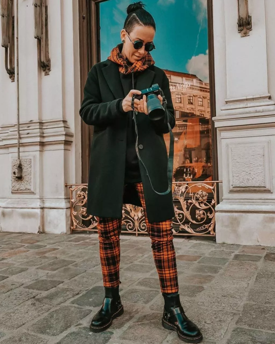 Dr. Martens apavi sievietes melni pulēti gludi wincox gludas ādas zābaki ar sprādzēm LHJP134