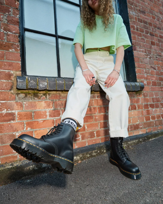 Dr. Martens apavi sievietes melna gluda 1460 bex gludas ādas platformas zābaki LHJP76