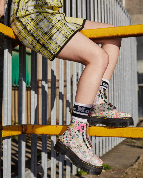 Dr. Martens apavi sievietes pergamenta smilškrāsas fantoma ziedu ēna backhand Sinclair floral mash up ādas platformas zābaki LHJP143