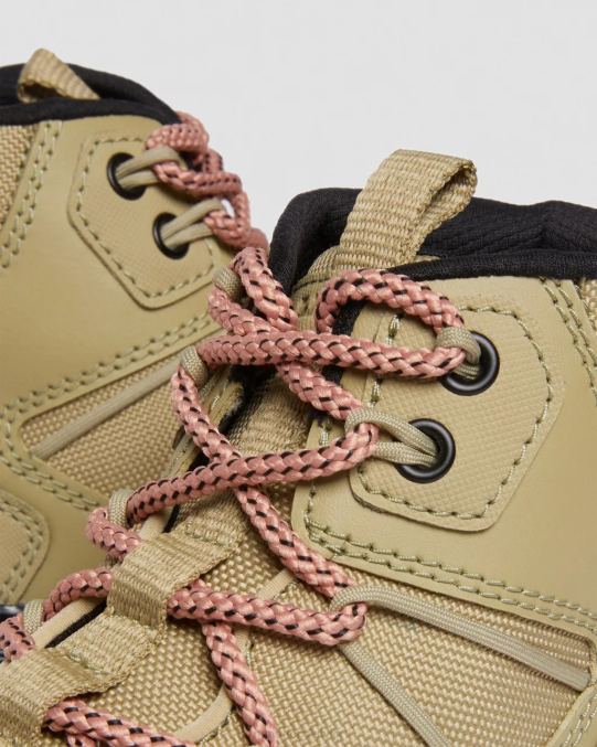 Dr. Martens apavi sievietes gaiši olīvu ajax & īpaši izturīgs un hidro buwick īpaši stingri šņorējami komunālie zābaki LHJP160