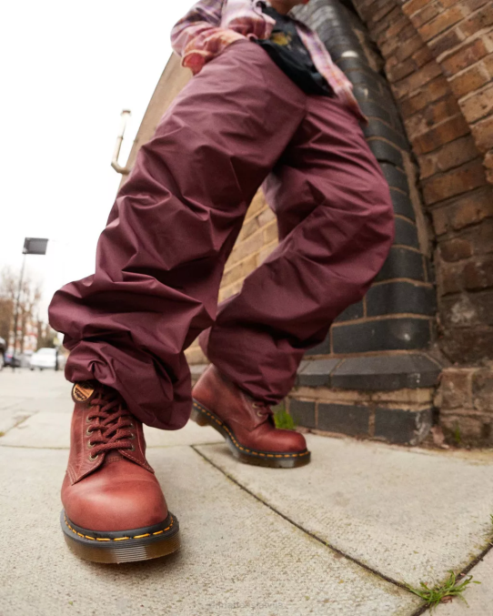 Dr. Martens apavi sievietes kokmateriālu brūns denveras veg iedegums 1460 paskāls, izgatavots Anglijā, denveras ādas šņorzābaki LHJP165