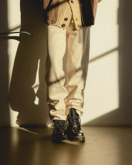 Dr. Martens apavi sievietes melni pulēti gludi 1460 Bex kvadrātveida purngals ādas šņorzābaki LHJP150