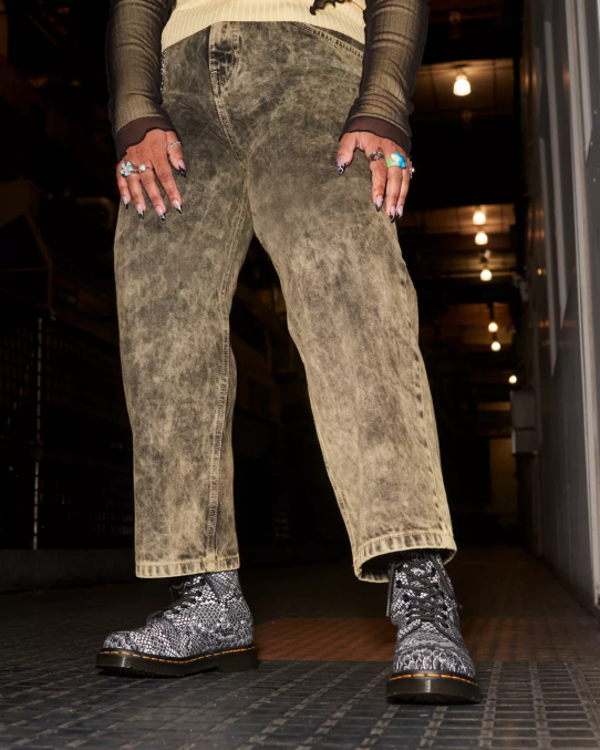 Dr. Martens apavi sievietes pelēka čūskas klasiskā boa apdruka 1460 gada čūskas apdrukas ādas šņorzābaki LHJP142