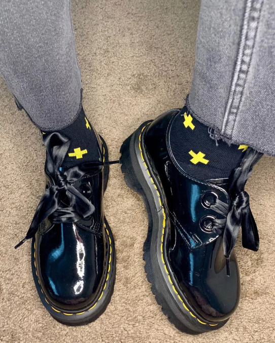 Dr. Martens apavi unisex melnais sviests Holly ādas platformas kurpes LHJP227