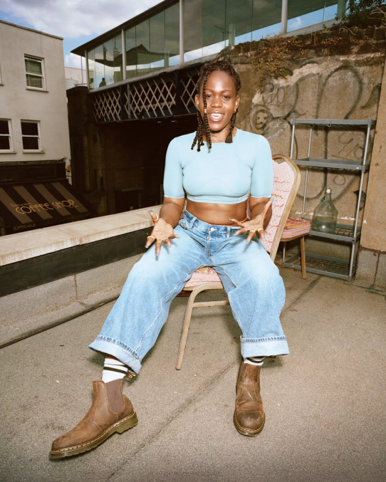 Dr. Martens apavi unisex tumši brūns trakais zirgs 2976 dzeltenā dūriena crazy zirga ādas Chelsea zābaki LHJP43