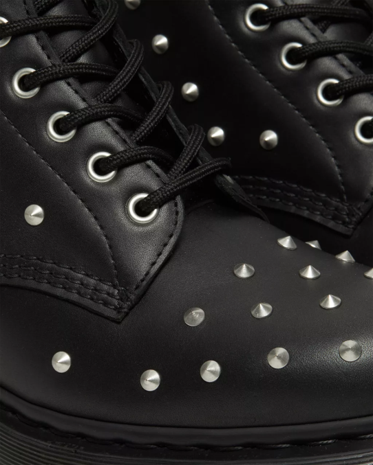 Dr. Martens apavi unisex melna wanama 1460 stud wanama ādas šņorzābaki LHJP141