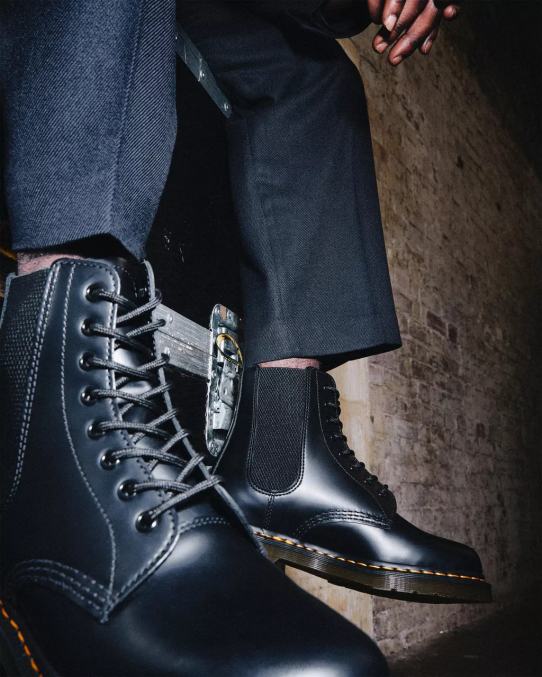 Dr. Martens apavi vīriešiem melna gluda 1460 Harper gludas ādas šņorzābaki LHJP111